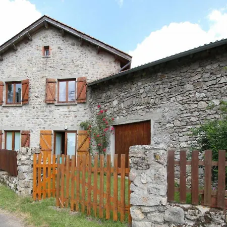 Familial Au Calme Avec Jeux, Vtt, Randonnee, Pres Du Parc Livradois, La Chaise-dieu Et Craponne - Fr-1-582-214 *