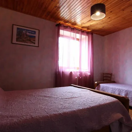 Familial Au Calme Avec Jeux, Vtt, Randonnee, Pres Du Parc Livradois, La Chaise-dieu Et Craponne - Fr-1-582-214 * Jullianges